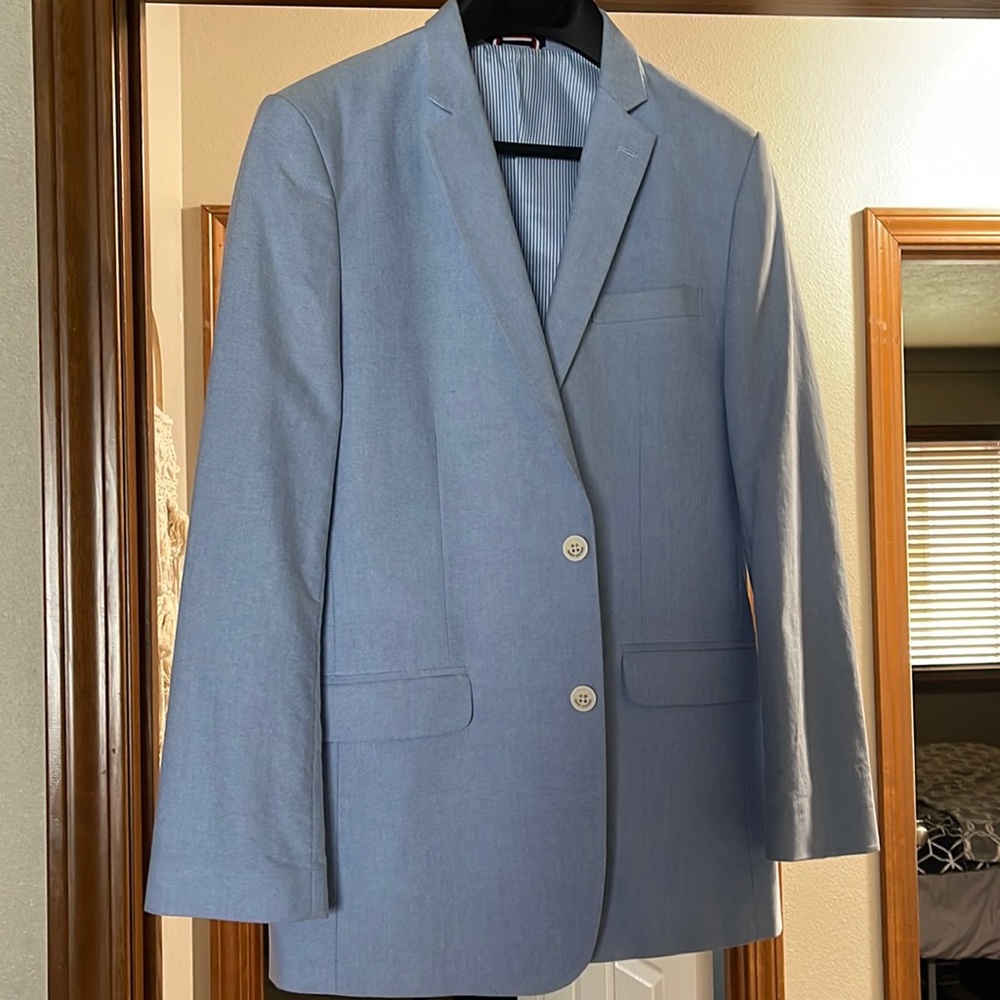 Boys Tommy Hilfiger Suit jacket 🕶